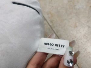 🎀Hello Kitty Plush Pillow 🎀