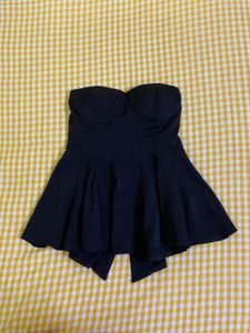 Chic Black Bandeau Top Bust 32(stretchy)