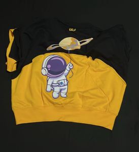 Oversized Sweatshirt.
