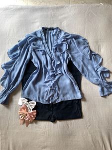 Ruffled Blouse/top🩵