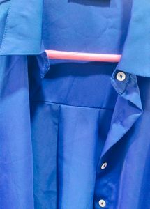 Blue Hot Shirt Party-Casual Look