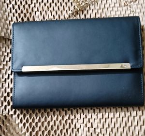 Myglamm Sling Bag