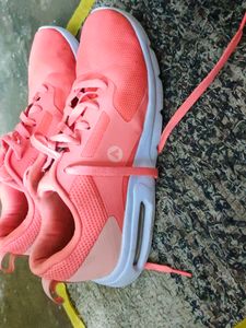 AIRWALK SHOE