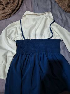 Cute Navy Blue &amp; White top