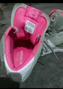 Authentic Adidas Baseball Shoes