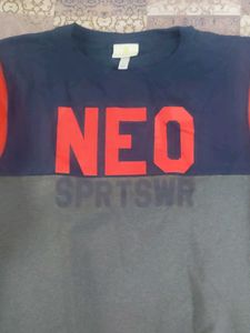 Stylish Neo Sportswear Sweatshirt