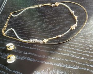 Neckpiece And Earring