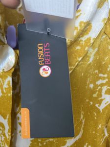 FUSION BEATS Printed Straight Top