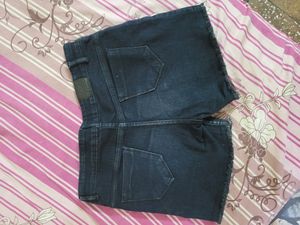 Stylish Black Denim Shorts - Very Comfortable!