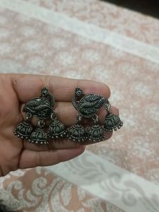 2 Everstylish New Silver Jewellery Earrings