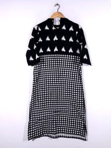 Black &amp; White Printed Kurta (Women&#39;s)