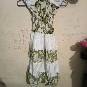 Girls Frock 3 Pis Available