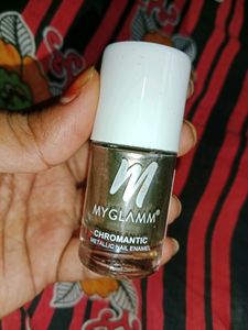 Beautiful Nail Polish 💅