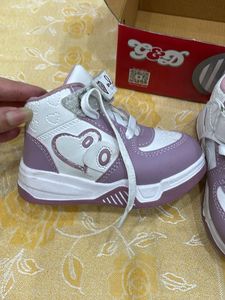 Cute Girl&#39;s Shoes