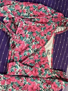 Floral Tie-up Crop Top