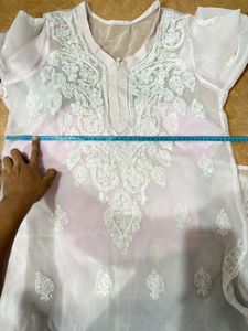 Chikankari Embroidered Kurta