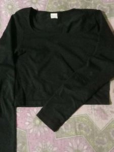 Crop Top Full Sleeve Black