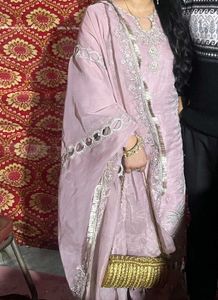 Elegant Pink Salwar Kameez