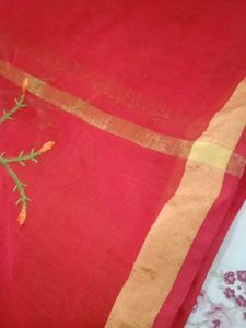 Red Embroidered Duppata