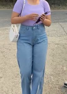 High Waisted Jeans