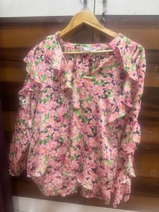 Zara Floral Ruffle Top