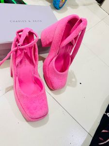 Charles &amp; Keith Platform pump  Heels