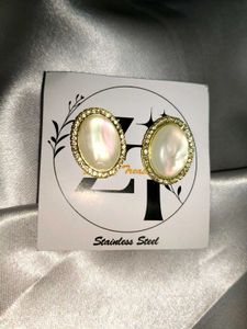 Elegant Pearl Earrings