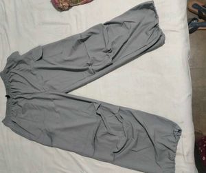 Wide Leg Cargo Pants