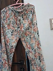 Patterned Short Sleeve Top