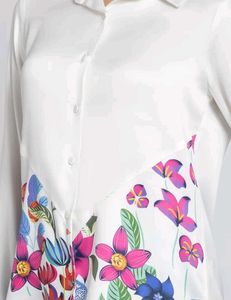 SHAYE Spread Collar White Satin Floral Print Long