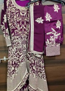 Elegant Embroidered Purple Kurta