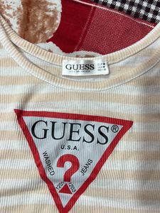 Guess. Medium Size.