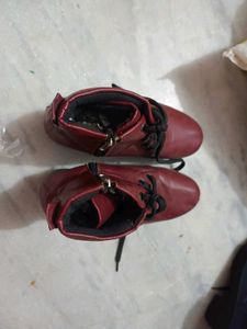 Women Latest High Anckle Fur Boots