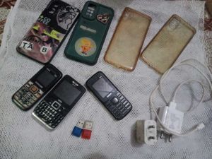 Vintage Phones &amp; Cases Bundle