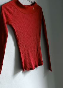 🇷🇺 Red Fitted Sweater