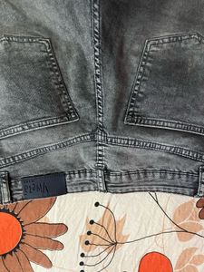 Stylish Gray Denim Jeans