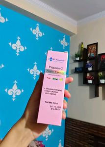 BluEssentials Tinted Moisturizer