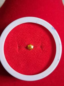 Gold Nose Pin Flower Design 18crt