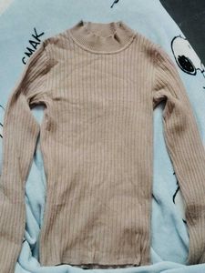 Ribbed Mock Neck Top