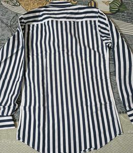 Mens L size shirt checked new with tag