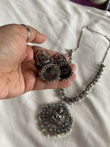 Oxidised Temple Set