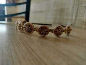 Elegant Pearl Hair Band