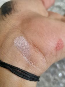 Too Faced Highliter