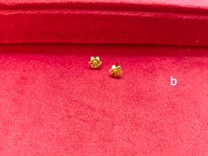 Pure Gold Flower Stud Earrings And Nose Ring