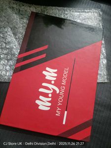 M.y.m 24 Shades Eyeshadow palette