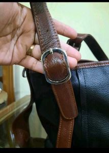Leather Tote Handbag And Shoulder Beg