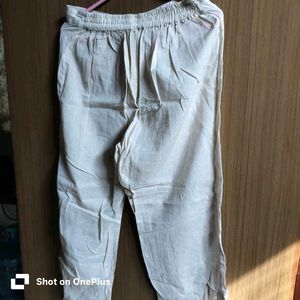 Brand new elegant white pants/legging