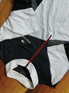 Eider Men Black Front Zip Sporty T-shirt
