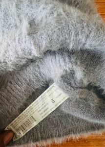 Winters Wool Gray Crop Top