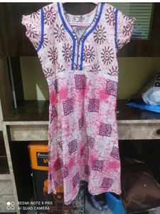 Beautiful Floral Kurta Pink And White colour